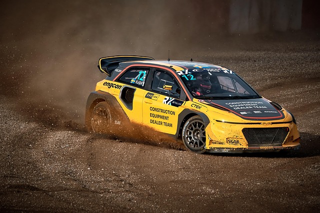 仅引起了球 仅引起了球