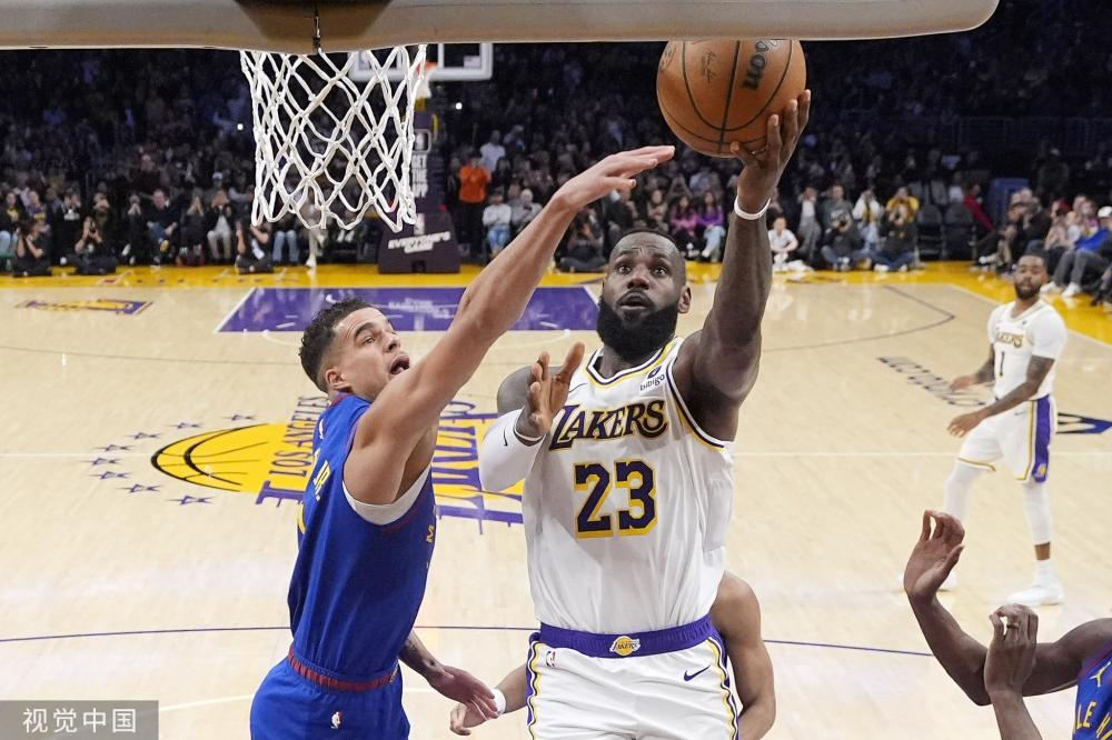 在与宾菲卡 在与宾菲卡